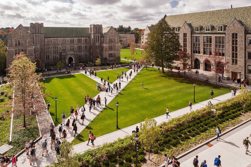 US Faces 40% Drop in Foreign Students