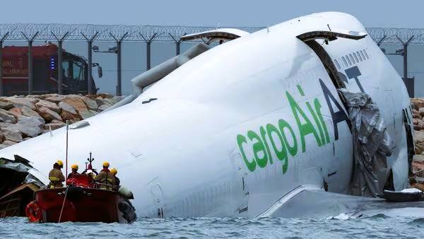 Dubai cargo plane crash hong kong
