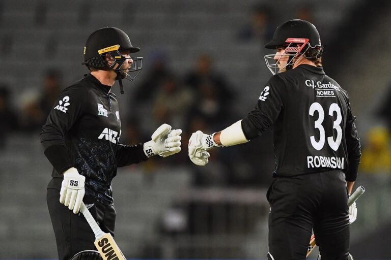 Devon Conway, Josh Clarkson Power Black Caps to Dominant 68-Run T20I Bounce