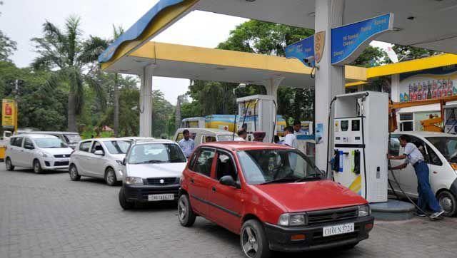 Long Queues At Mumbai Petrol Pumps, Officials Say Adequate Fuel Stocks
