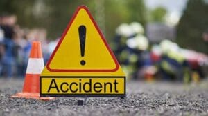 2 Killed and 38 Hurt as Sleeper Bus Overturns Near Nagothane on Mumbai-Goa Highway; Driver Booked for Reckless Driving
