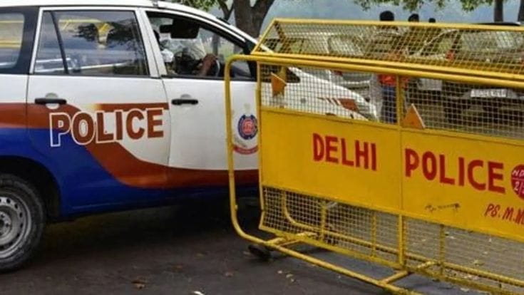 Delhi Cop Fires at Delivery Agent in Dwarka, Kills One and Injures Another After Late-Night Argument