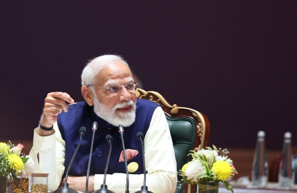 PM Modi to Ignite Nari Shakti Vandan Sammelan: Women Leaders Unite for Viksit Bharat 2047!