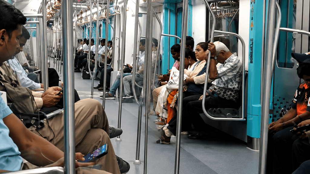 Mumbai Metro Line 3 Hit by 50-Minute Rush-Hour Glitch, Commuters Describe ‘Dark Nightmare’