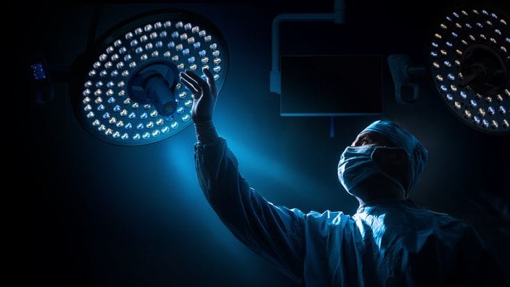 Mumbai Doctors Perform Dramatic Emergency Surgery to Remove Sickle Lodged 1.5 Inches Inside Man’s Brain