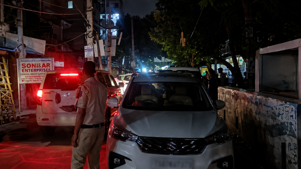 Woman Jumps To Death During Anti-Narcotics Raid In Delhi’s Swaroop Nagar: Stella Pius Declared Dead at Burari Hospital