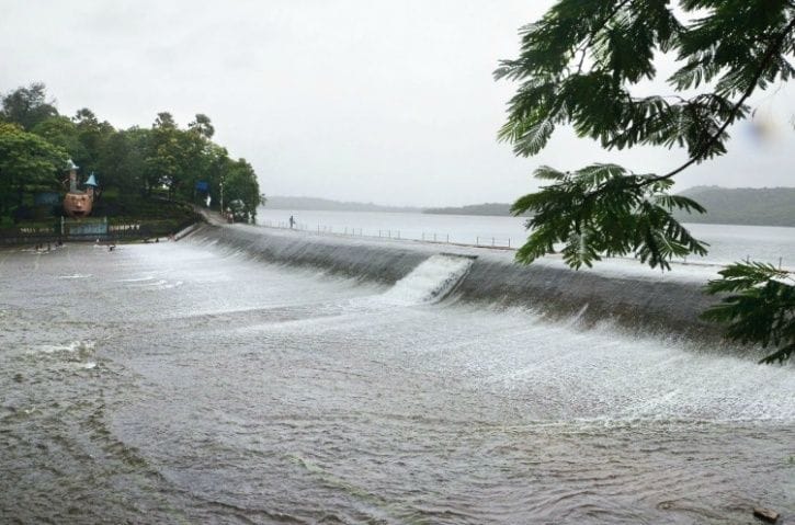 Mumbai Water Crisis Warning: Combined Stock in Seven Lakes Falls to 8.3% as Delayed Monsoon Deepens Supply Pressure