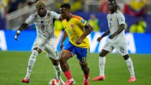 Colombia Overcome Ghana 1-0 to Reach FIFA World Cup Last 16