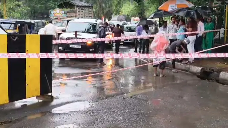 Navi Mumbai Students Get Electric Shock Near Bridge, City Seeks Accountability Over Exposed Wire