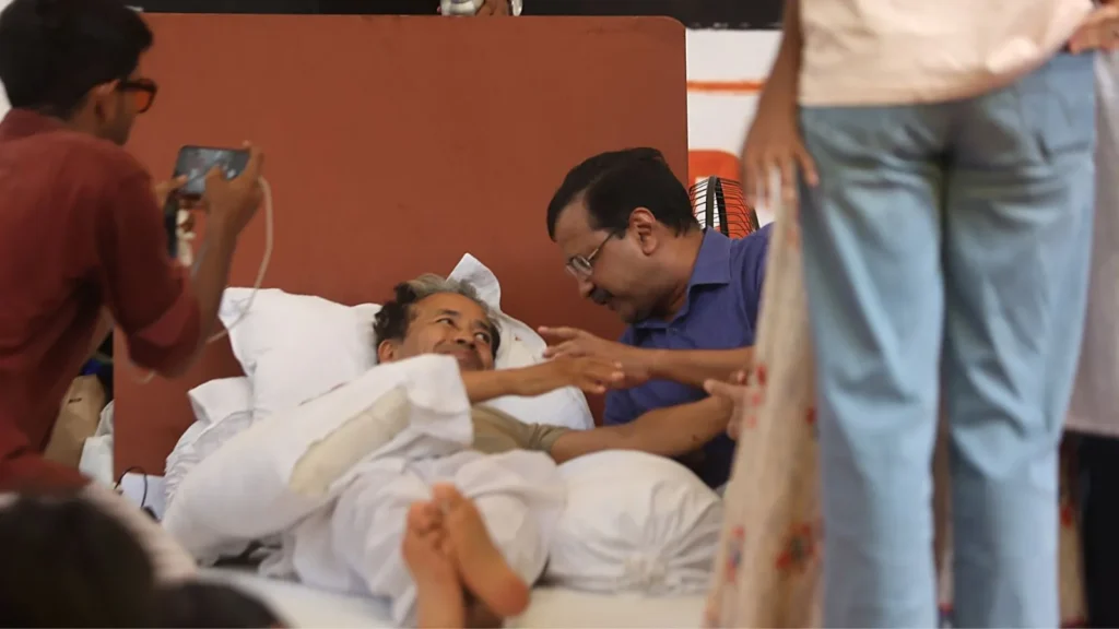 Kejriwal Backs Sonam Wangchuk at Jantar Mantar, Says He Should Be Made Union Education Minister