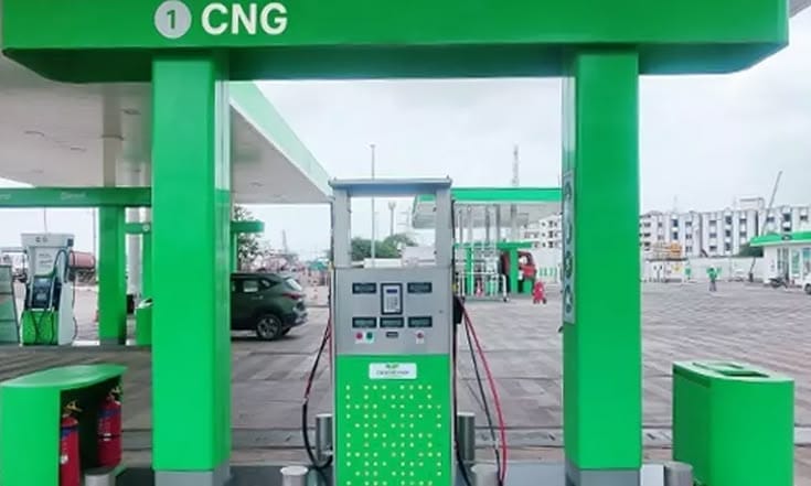 CNG Price Hike in Delhi: IGL Raises Rates by ₹3.89/kg to ₹86.98 Amid Soaring LNG Costs