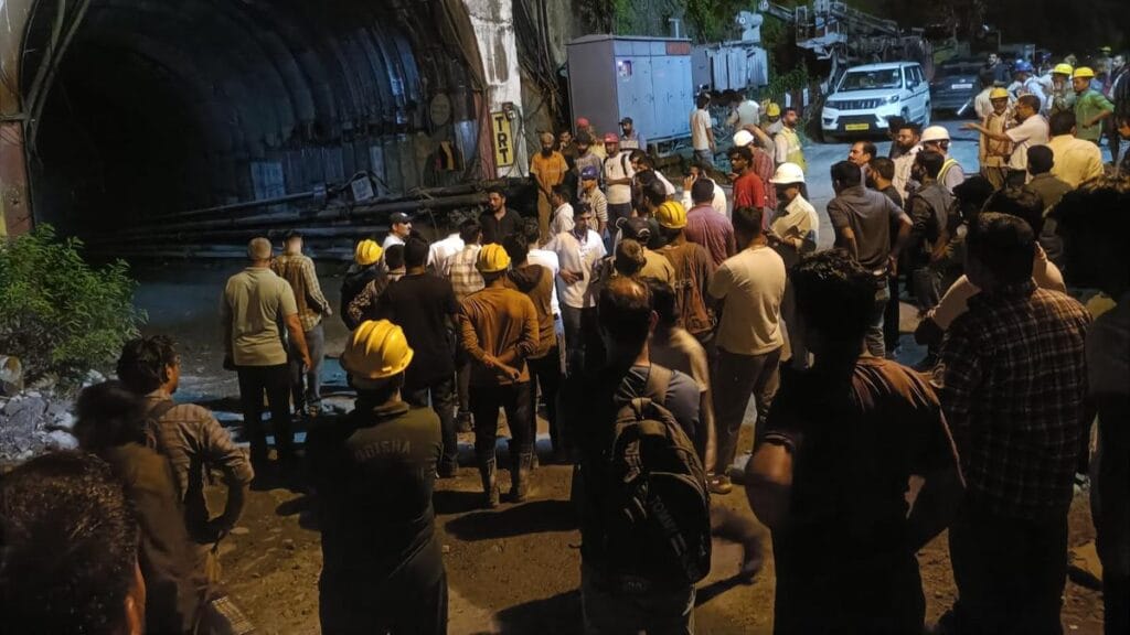 Chamoli Tunnel Accident: Seven Workers Dead, 14 Injured After Water and Debris Flood Construction Site