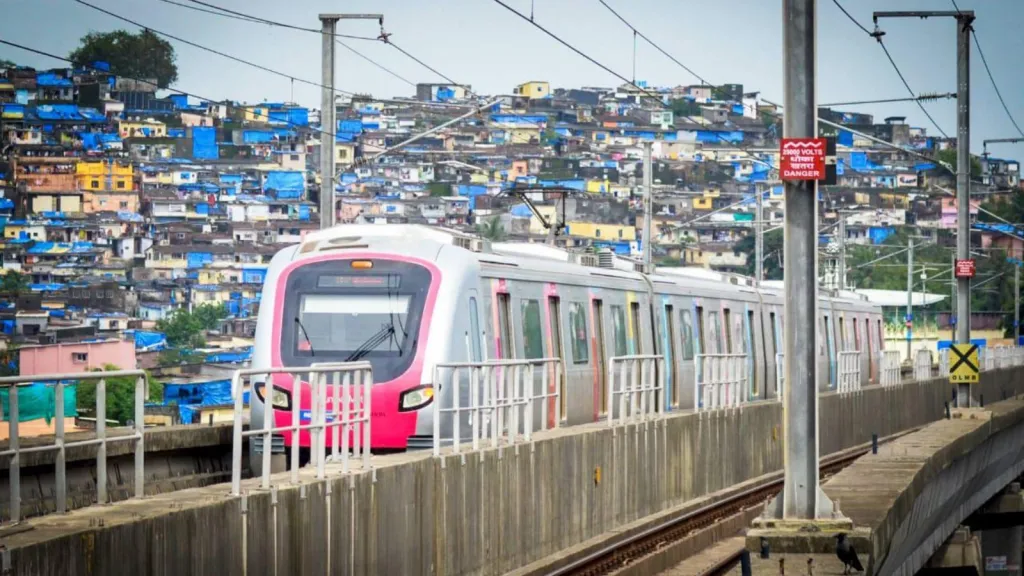 Mumbai Metro 7A Viaduct Error: ₹250 Crore Elevated Stretch May Face Demolition Over AAI Height Clearance