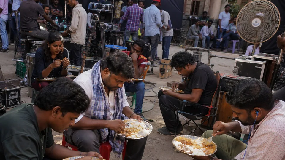 Mumbai Film Sets Under FDA Scanner: Crew Raises Food Hygiene Concerns After Film City Café Raid